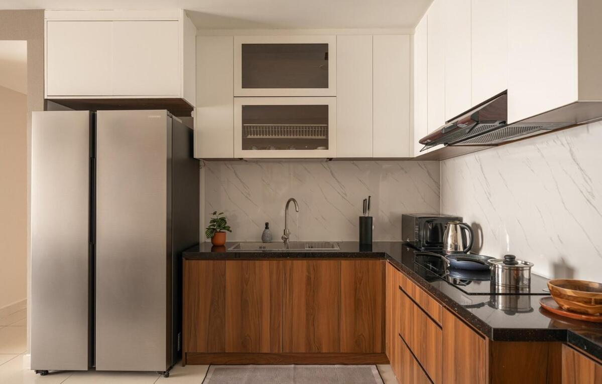 Downtown Saigon, District 1, 3 Bedroom + 2 Wc Modern Near Bui Vien